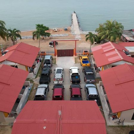 Mutiara Chalet Malacca エクステリア 写真